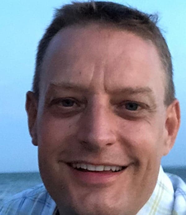 Chris Hesik's avatar